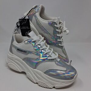 Madden NYC Dad Sneaker White Holographic Iridescent Chunky Trainers Womens 5 NEW